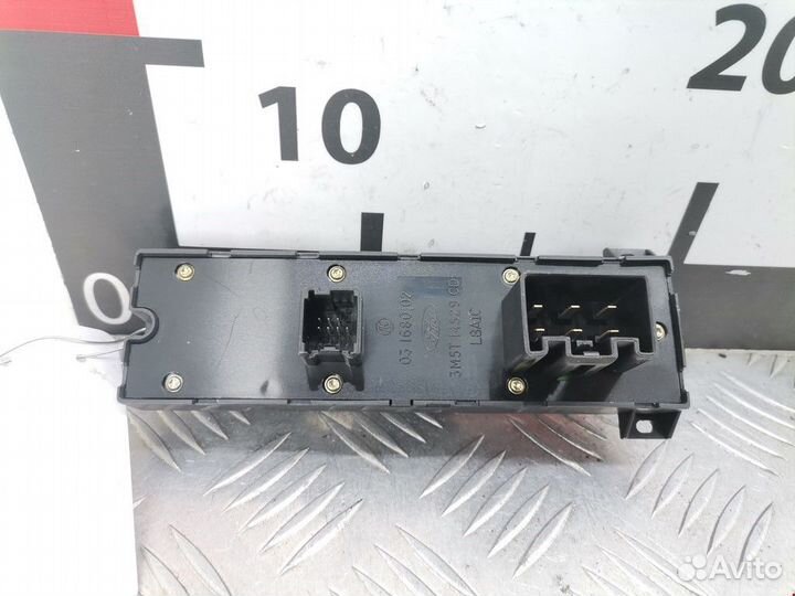 Блок управления стеклоподъемниками Ford C-Max 2004