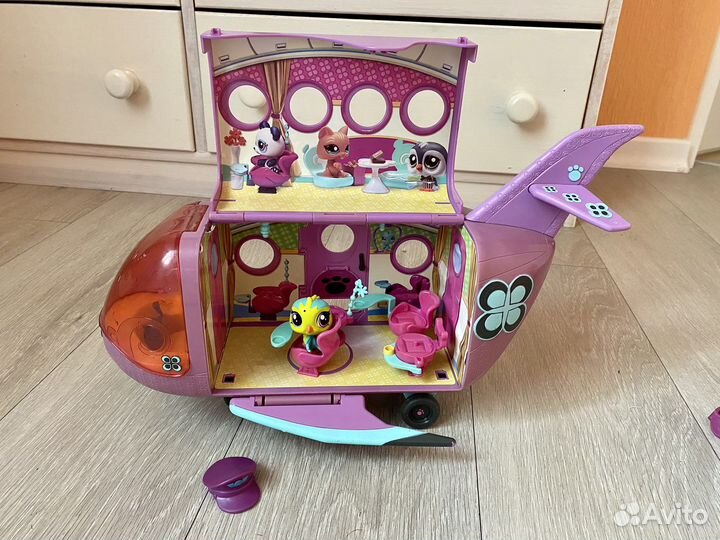 Littlest Pet Shop самолет