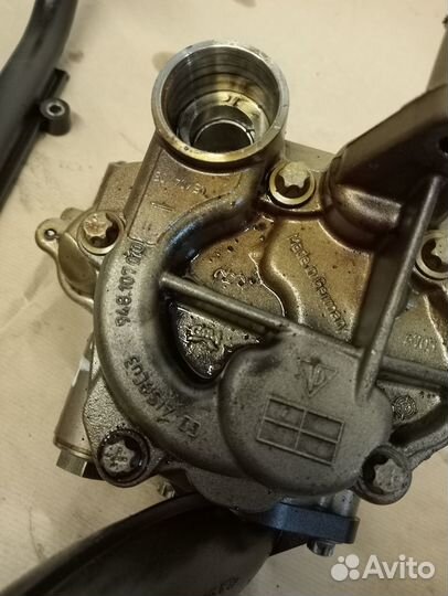 Насос маслянный Порш каен 4.5 т