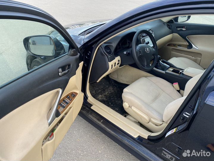 Lexus IS, 2007
