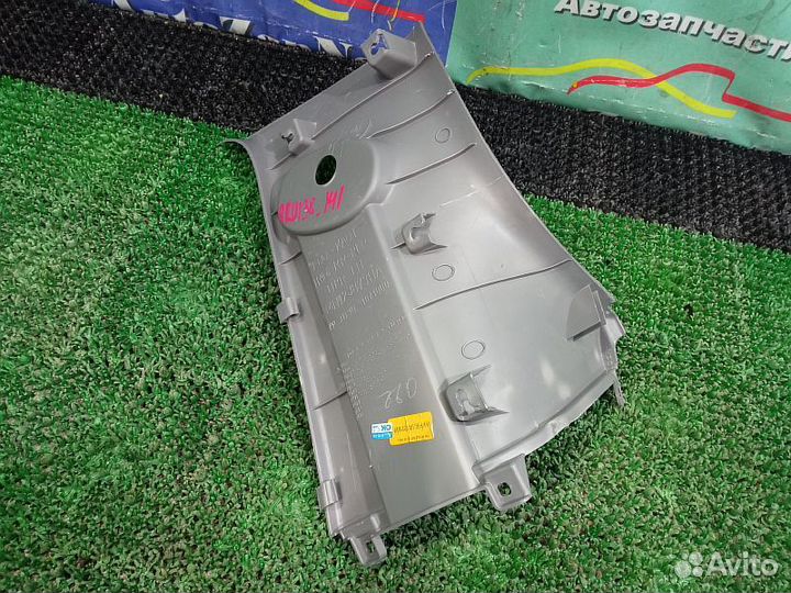 Обшивка стойки задней левой Mitsubishi L200