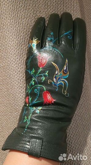 Перчатки из натуральной кожи женские