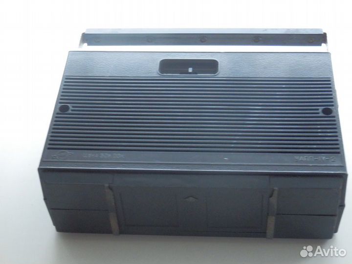 Радиоприемник Альпинист 407 и Маяк 202 из СССР