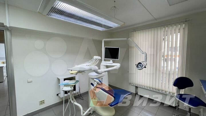 Готовая стоматология на интенсивном трафик, 168 м²