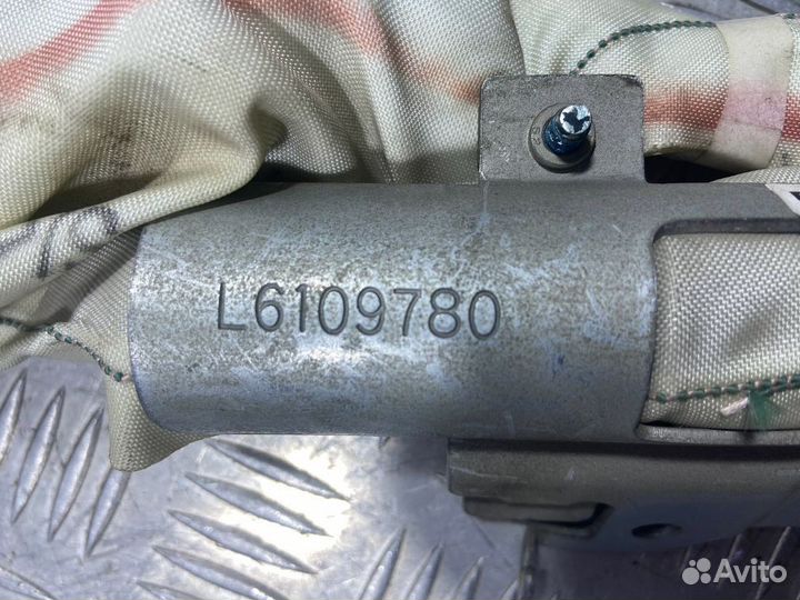 Шторка безопасности Mazda 3 BL