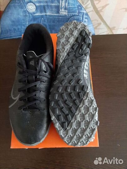 Бутсы Nike, 37 размер