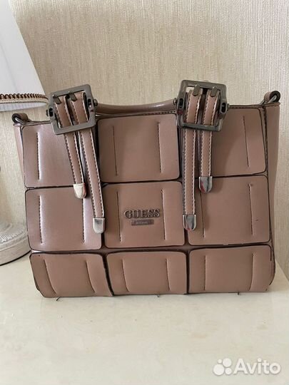 Сумка женская с ручками Guess