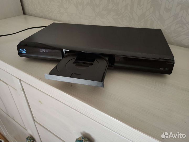 Blu-ray плеер Panasonic DMP-BD85