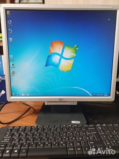 Рабочие мониторы 17