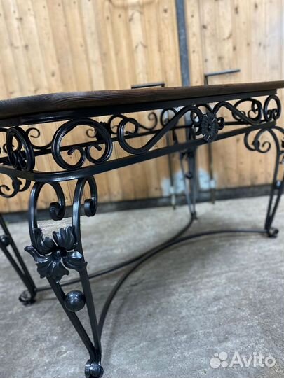 Кованый столик