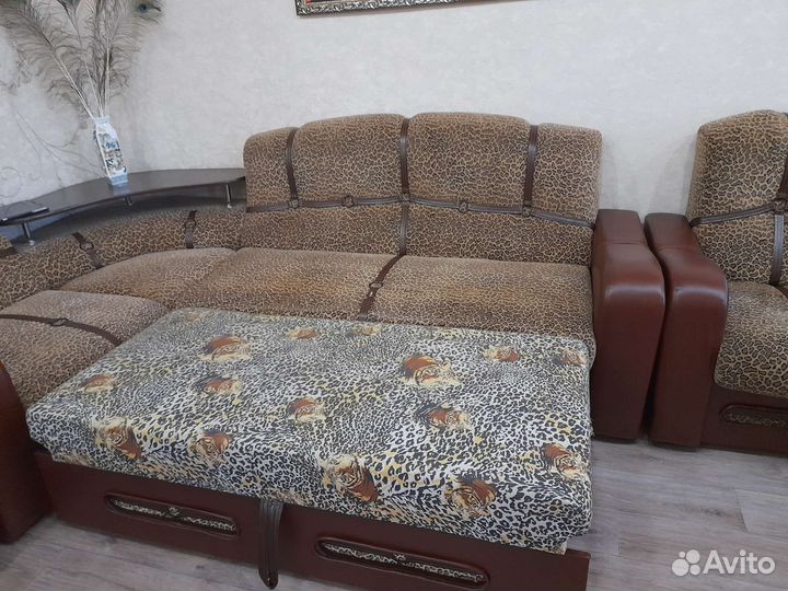 Угловой диван