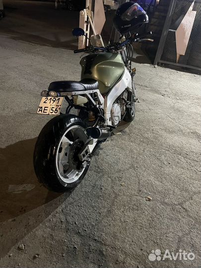 Yamaha YZF 1000r