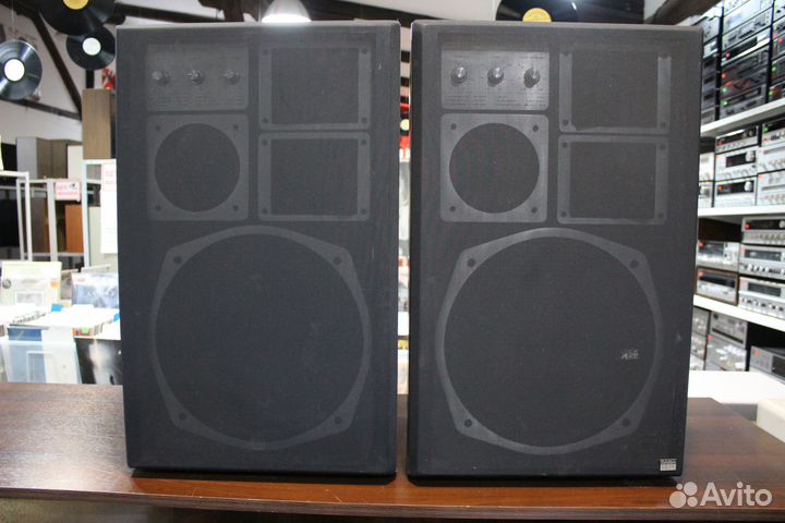 Saba Professional 1300 Акустика Germany