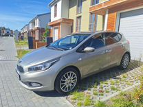 Kia Ceed 1.6 AT, 2012, 133 500 км, с пробегом, цена 1 250 000 руб.