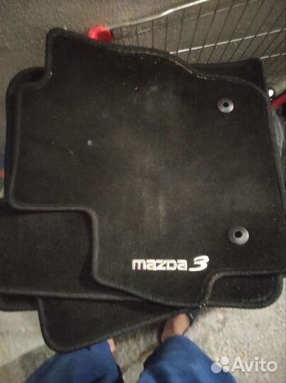 Автомобильные коврики текстильные