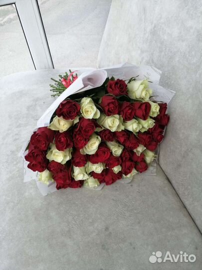 51роза от 2х букетов в любой город