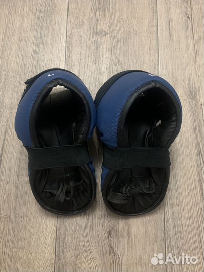 Экипировка для кикбоксинга leader