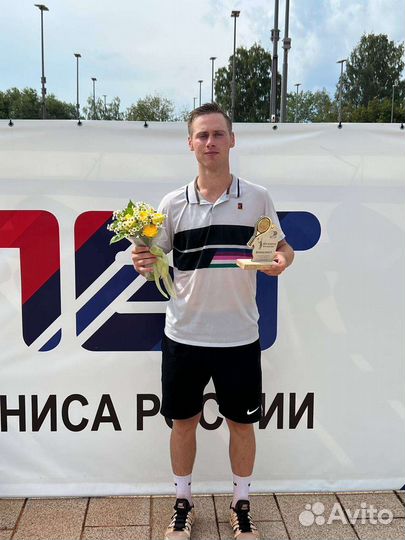 Тренер-спарринг по теннису