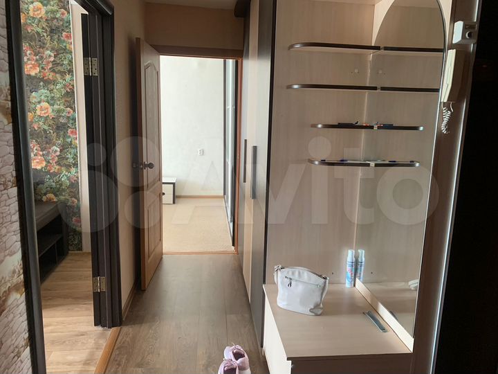 2-к. квартира, 48 м², 4/9 эт.