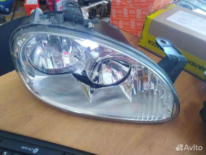 Фары волга газ 31105