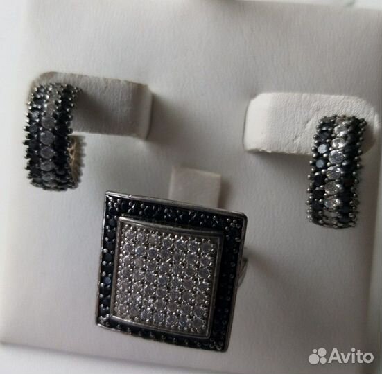 Комплект серьги и кольцо. Серебро