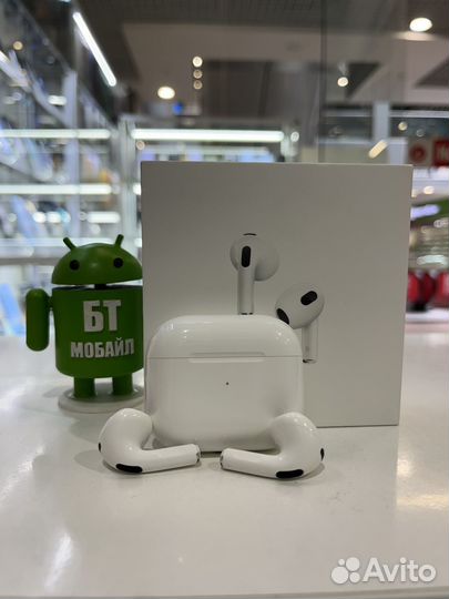 Наушники Apple AirPods 3 Lightning Charging Case