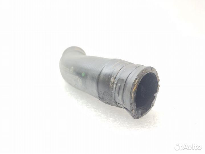 Патрубок системы охлаждения Mercedes-Benz E-Class