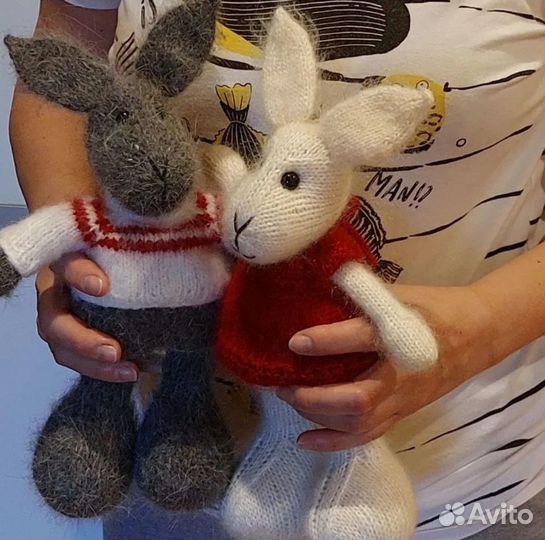 Вязаный зайчик