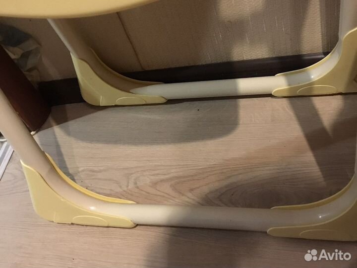 Стул для кормления