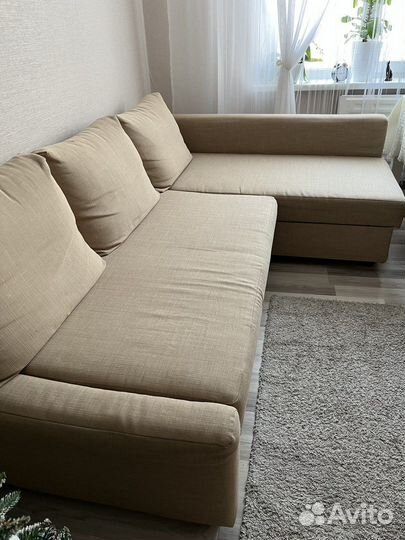 Угловой диван