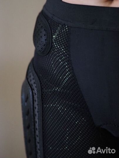 Защита для сноуборда шорты