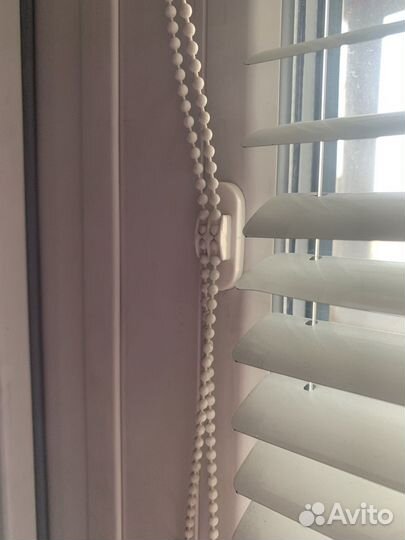 Жалюзи горизонтальные алюминиевые б/у