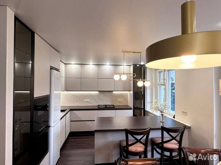 Кухонные гарнитуры угловые