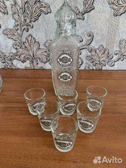 2 вазы,2 свадебных фужера