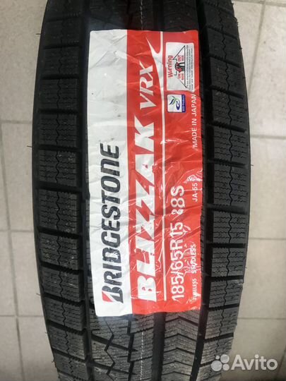 Bridgestone Blizzak VRX 185/65 R15 88S