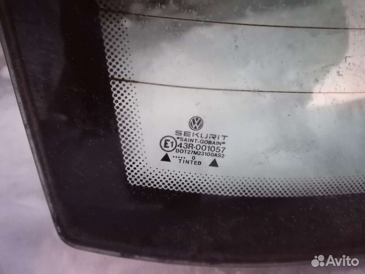 Стекло заднее лобовое Volkswagen Passat b3
