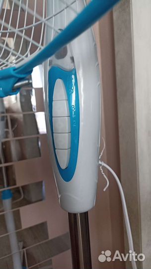 Вентилятор напольный, новый.Мощность 45Вт 3 режима