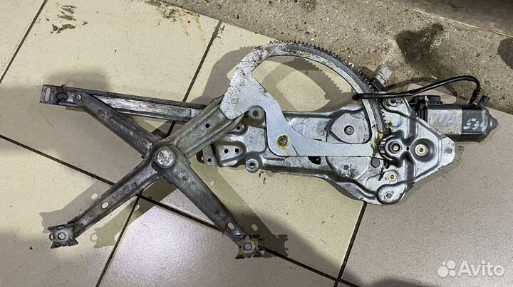 Электростеклоподъемники передние BMW 5 series E34