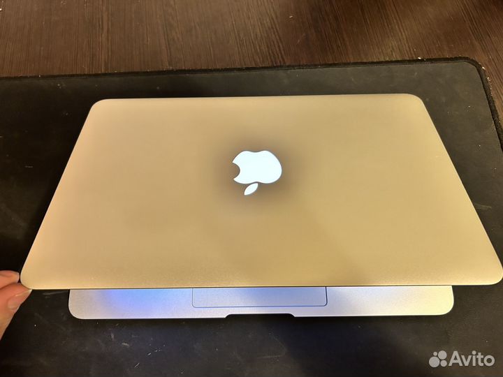 Apple macbook air 11 2015