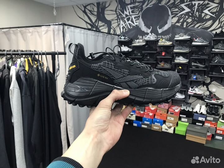 Кроссовки зимние reebok gore tex с термо