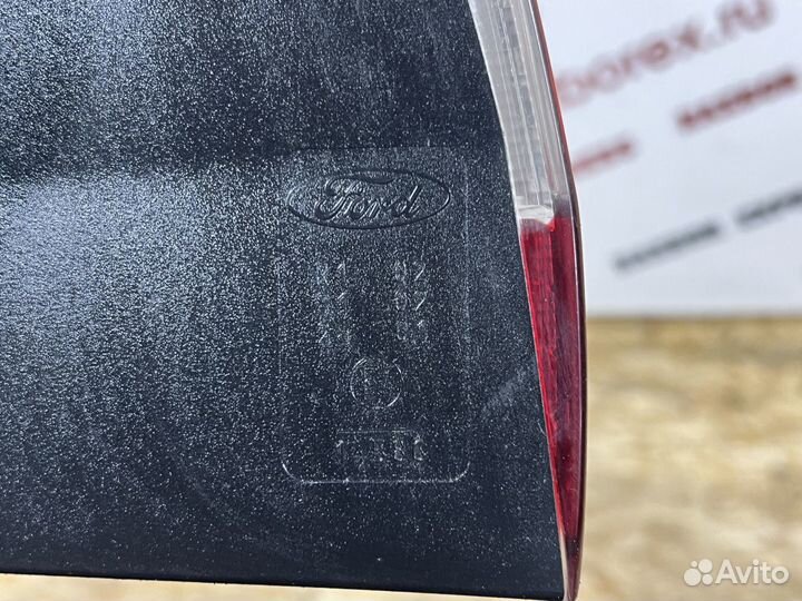Фонарь задний наружный правый Ford Mondeo IV 4
