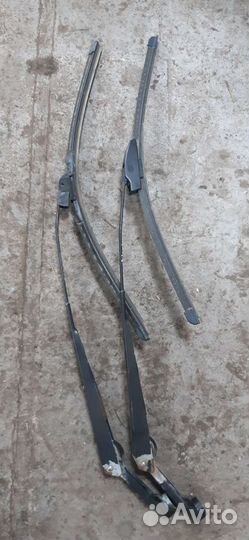 Поводок стеклоочистителя chery fora