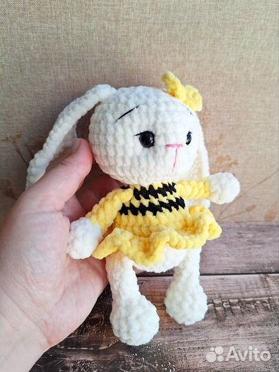 Плюшевый заяц