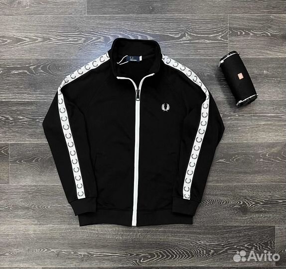 Кофта Fred Perry Оверсайз