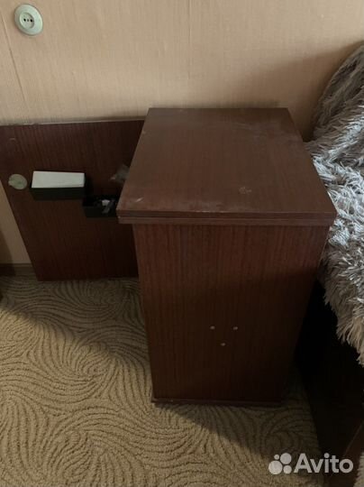 Швейная машина Чайка (ножная)