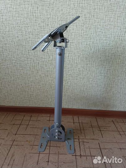 Кронштейн крепление под проектор/телевизор