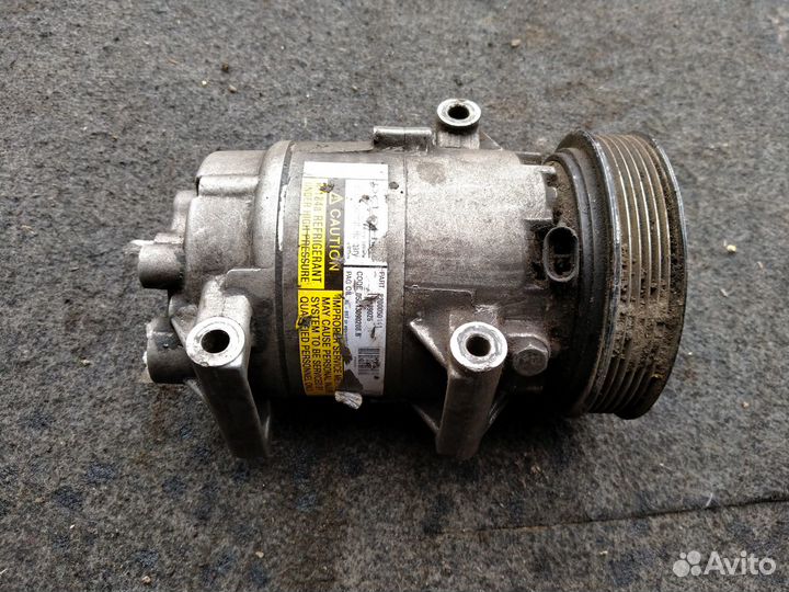 Компрессор кондиционера Рено Меган 1
