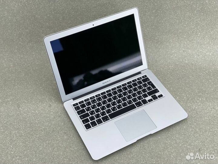 Apple macbook air A1466