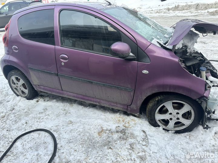 Peugeot 107 1.0 ркпп в разборе