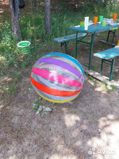 Надувной огромный мяч